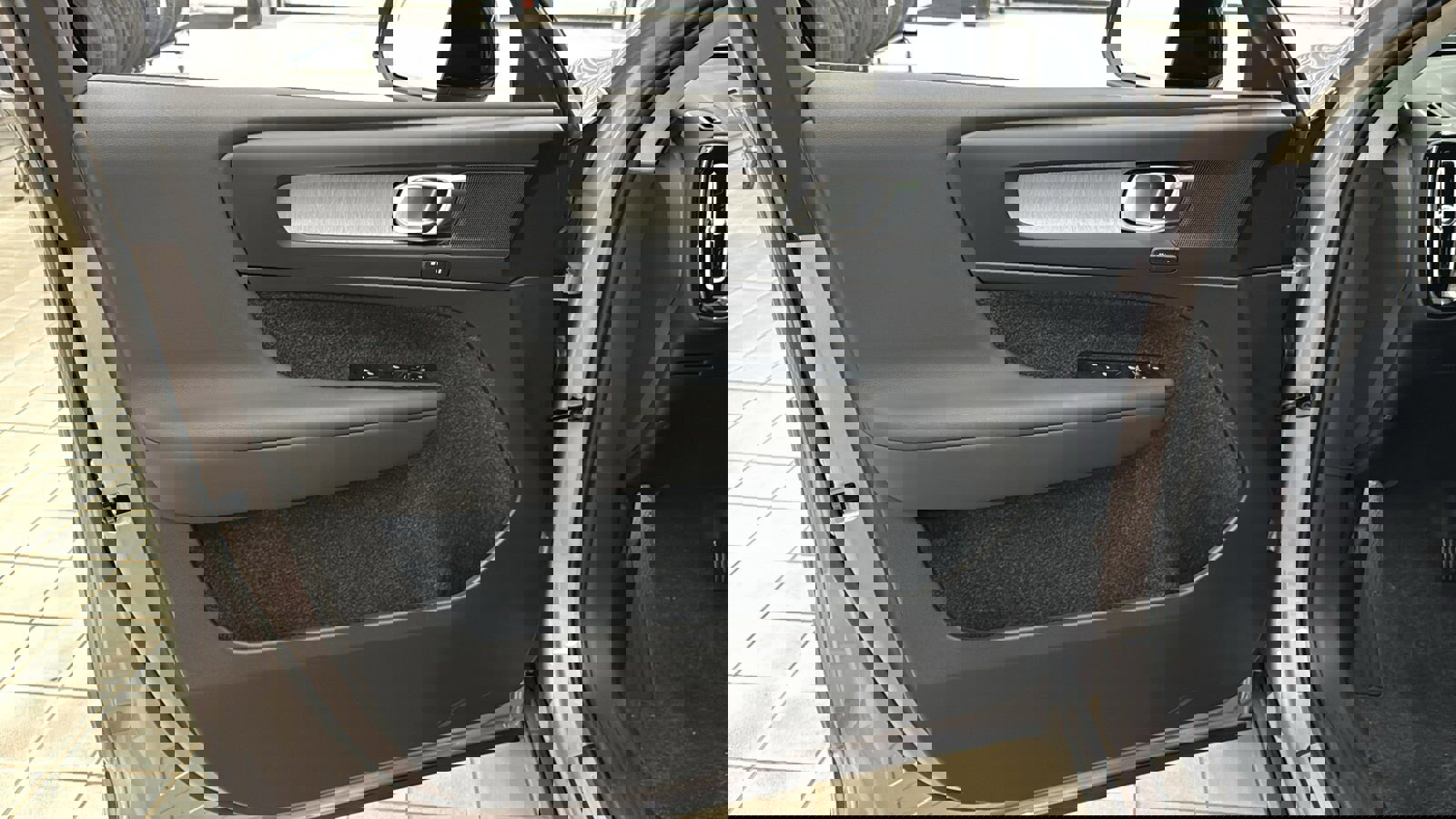 Used 2026 Volvo XC40 B5 Plus w/ Protection Package Premier image 21