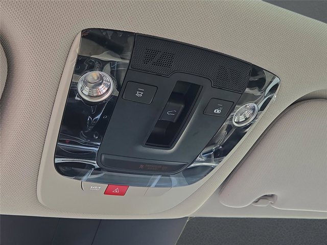 Used 2025 Kia Sorento S w/ Panoramic Sunroof Package FWD image 65