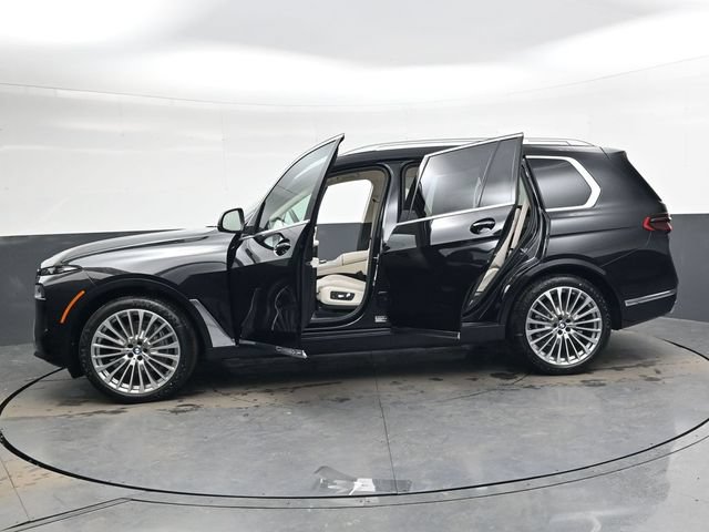 New 2026 BMW X7 xDrive40i AWD/4WD image 40