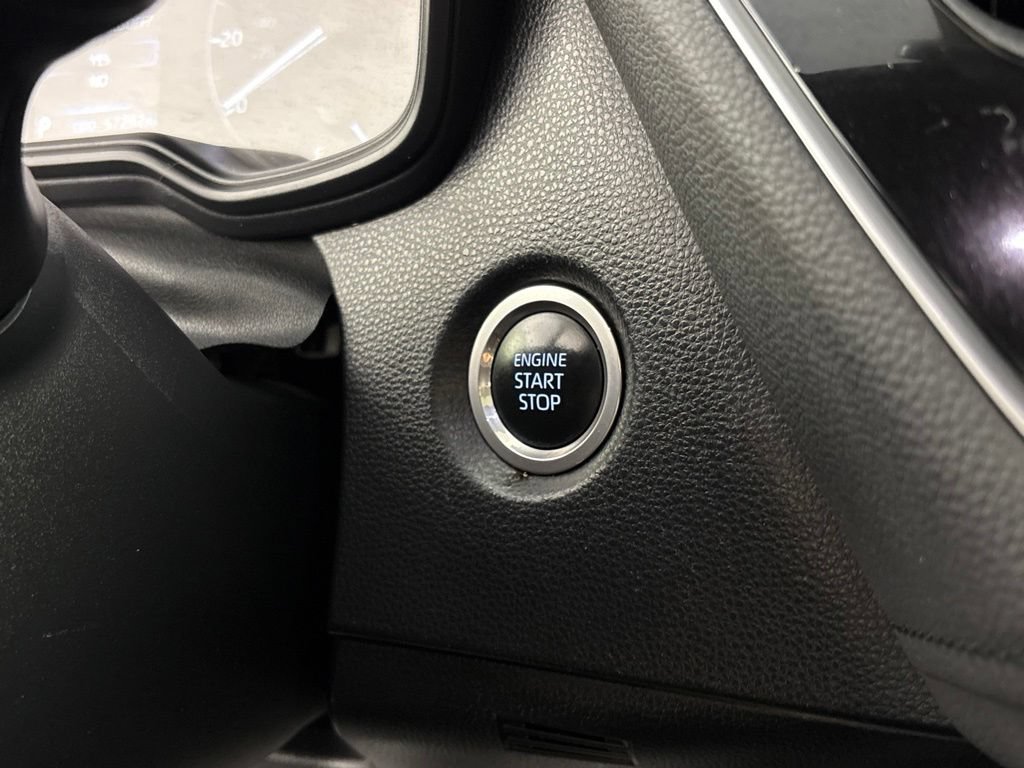 Used 2024 Toyota Corolla SE w/ SE Premium Package FWD image 32