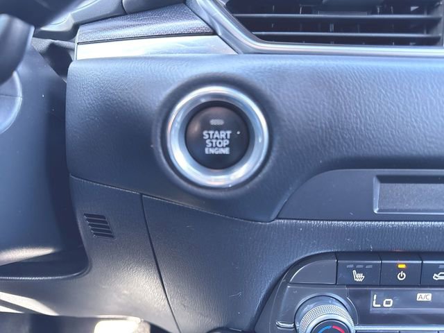 Used 2021 MAZDA CX-5 Carbon Edition image 16