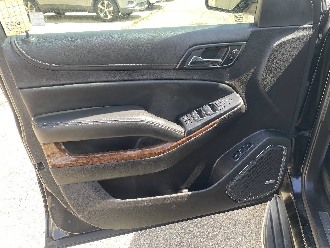 Used 2016 Chevrolet Suburban LTZ AWD/4WD image 10
