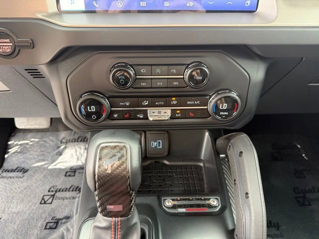 Certified 2024 Ford Bronco Raptor w/ Interior Carbon Fiber Pack 6 AWD/4WD image 17