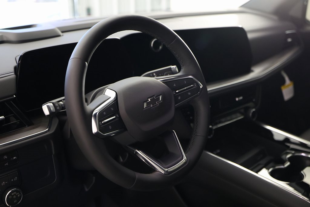 Used 2026 Chevrolet Tahoe Z71 w/ Comfort Package image 21