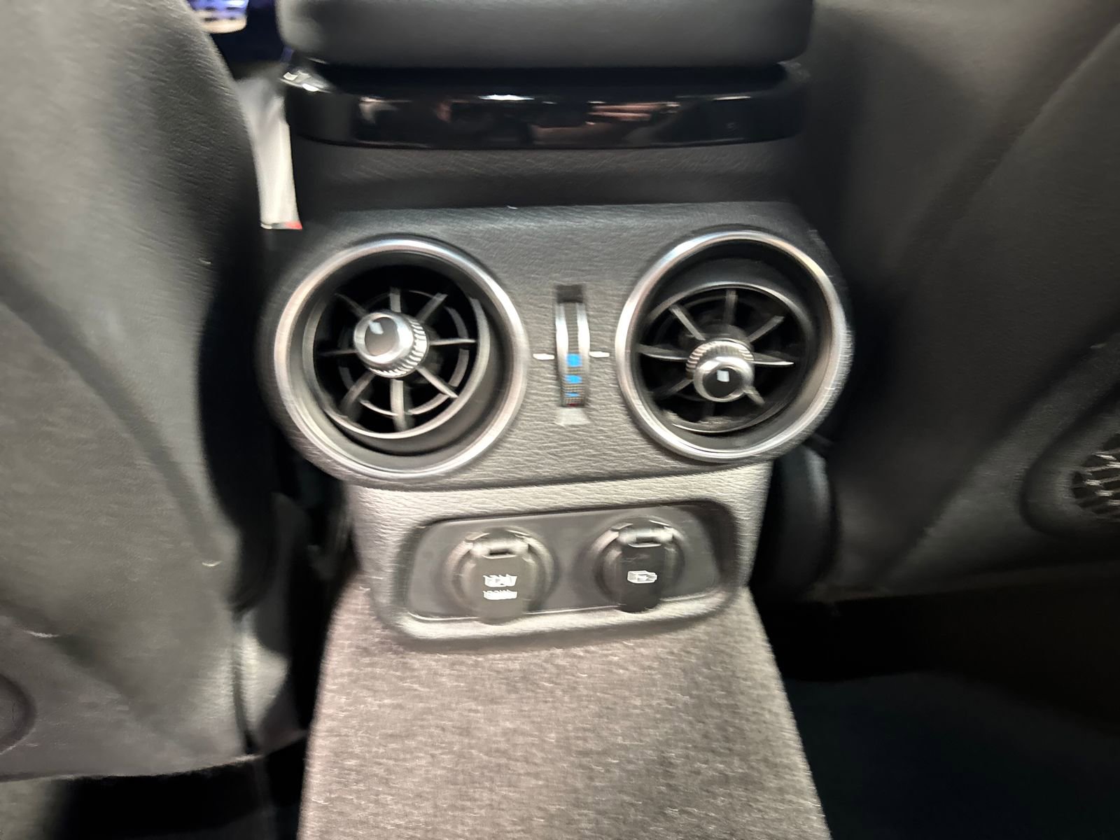 Used 2020 Kia Stinger GT-Line RWD image 26