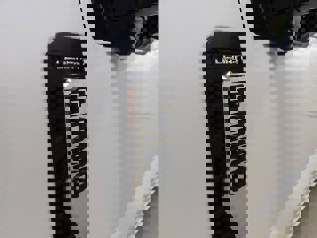 New 2026 Ford F350 Lariat w/ FX4 Off-Road Package image 13