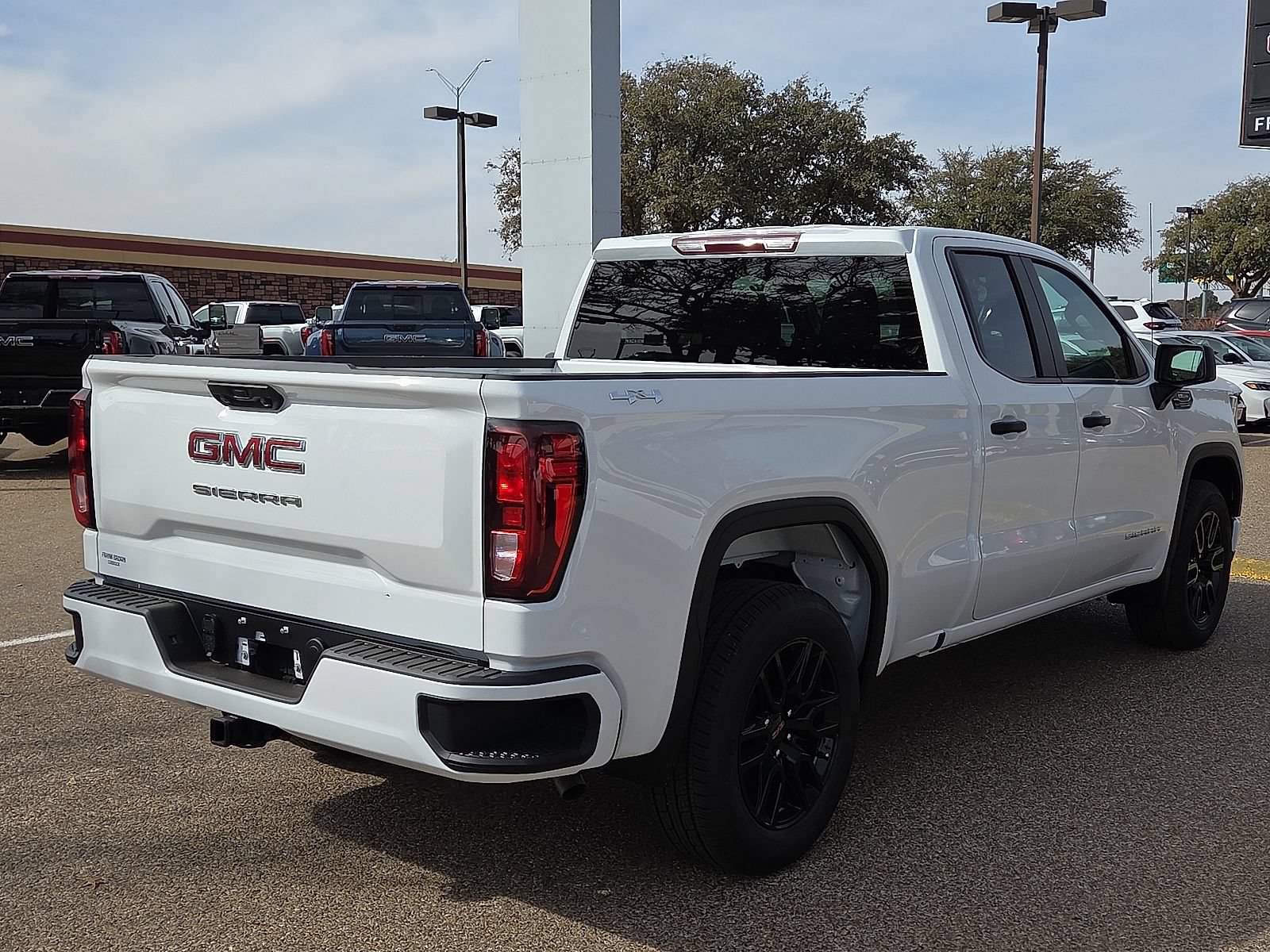 New 2026 GMC Sierra 1500 Pro w/ Graphite Edition AWD/4WD image 4