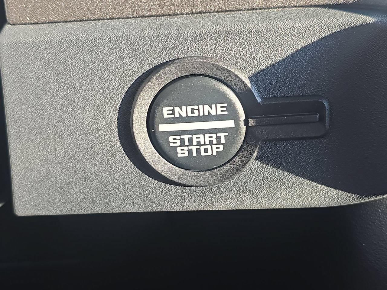 Used 2025 Ford Bronco Badlands AWD/4WD image 18