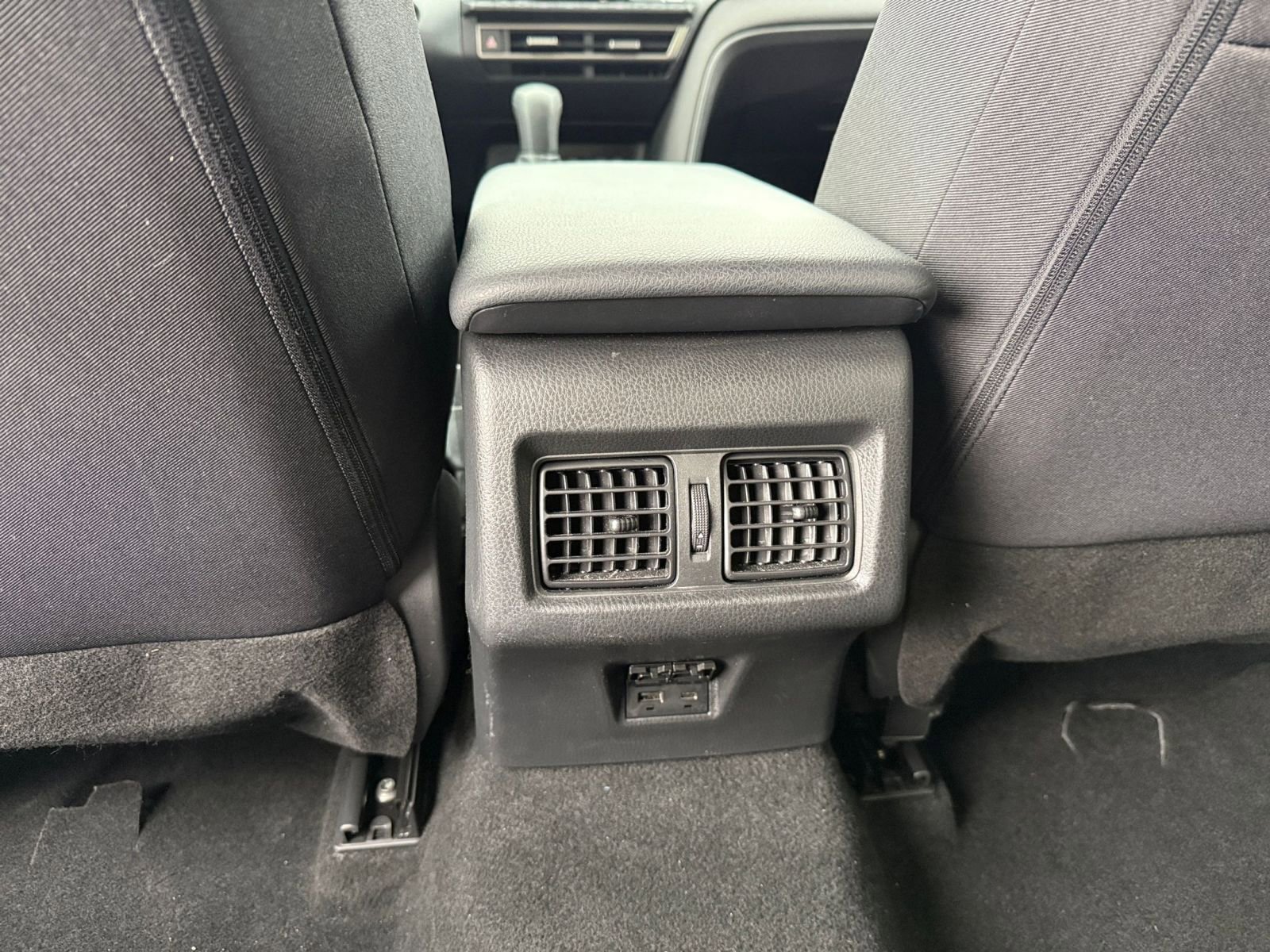 Used 2025 Toyota Camry LE image 23