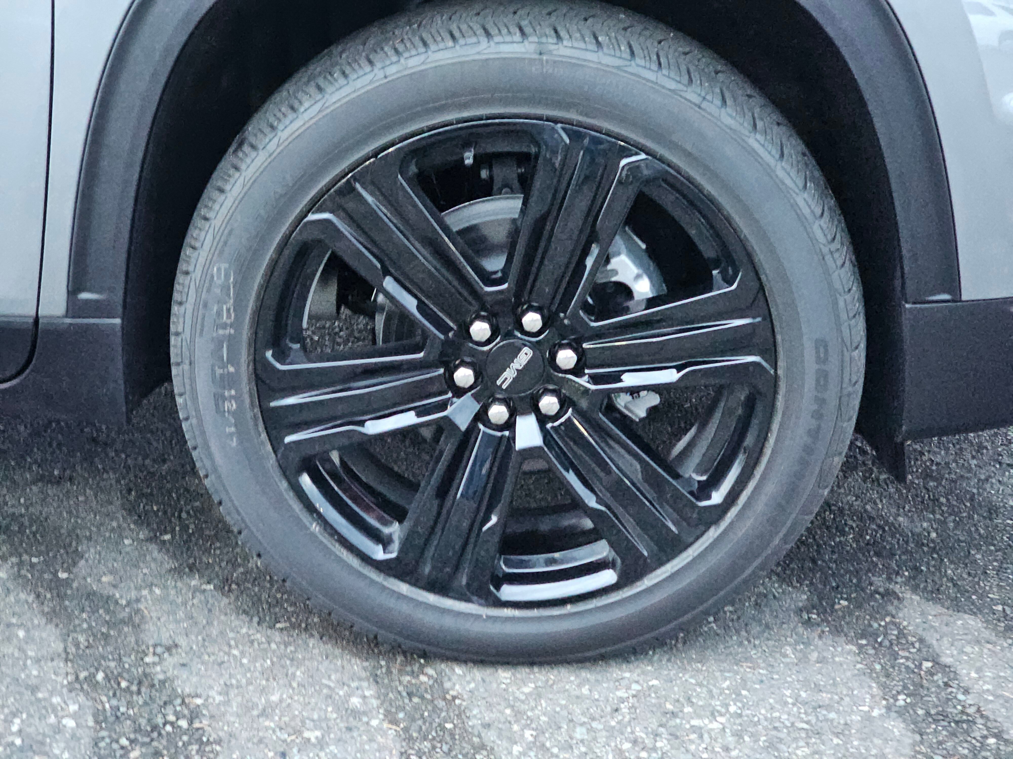 New 2026 GMC Acadia Elevation w/ Black Edition image 9