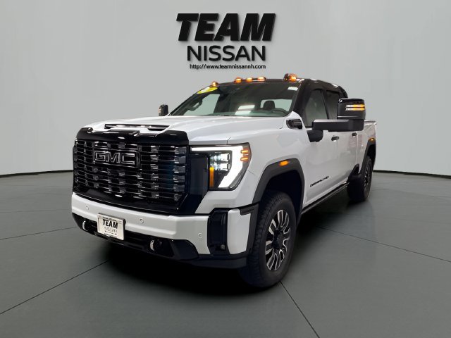 Used 2026 GMC Sierra 2500 Denali Ultimate AWD/4WD image 3