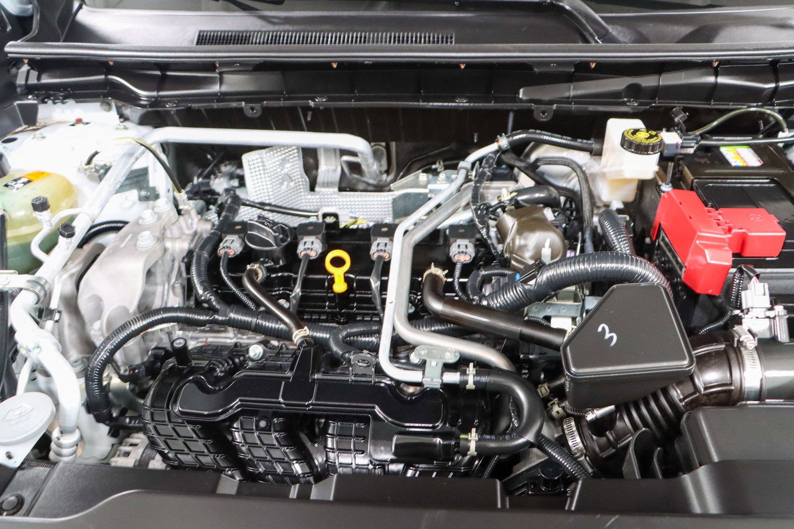 Used 2024 Mitsubishi Outlander SE Black Edition image 32