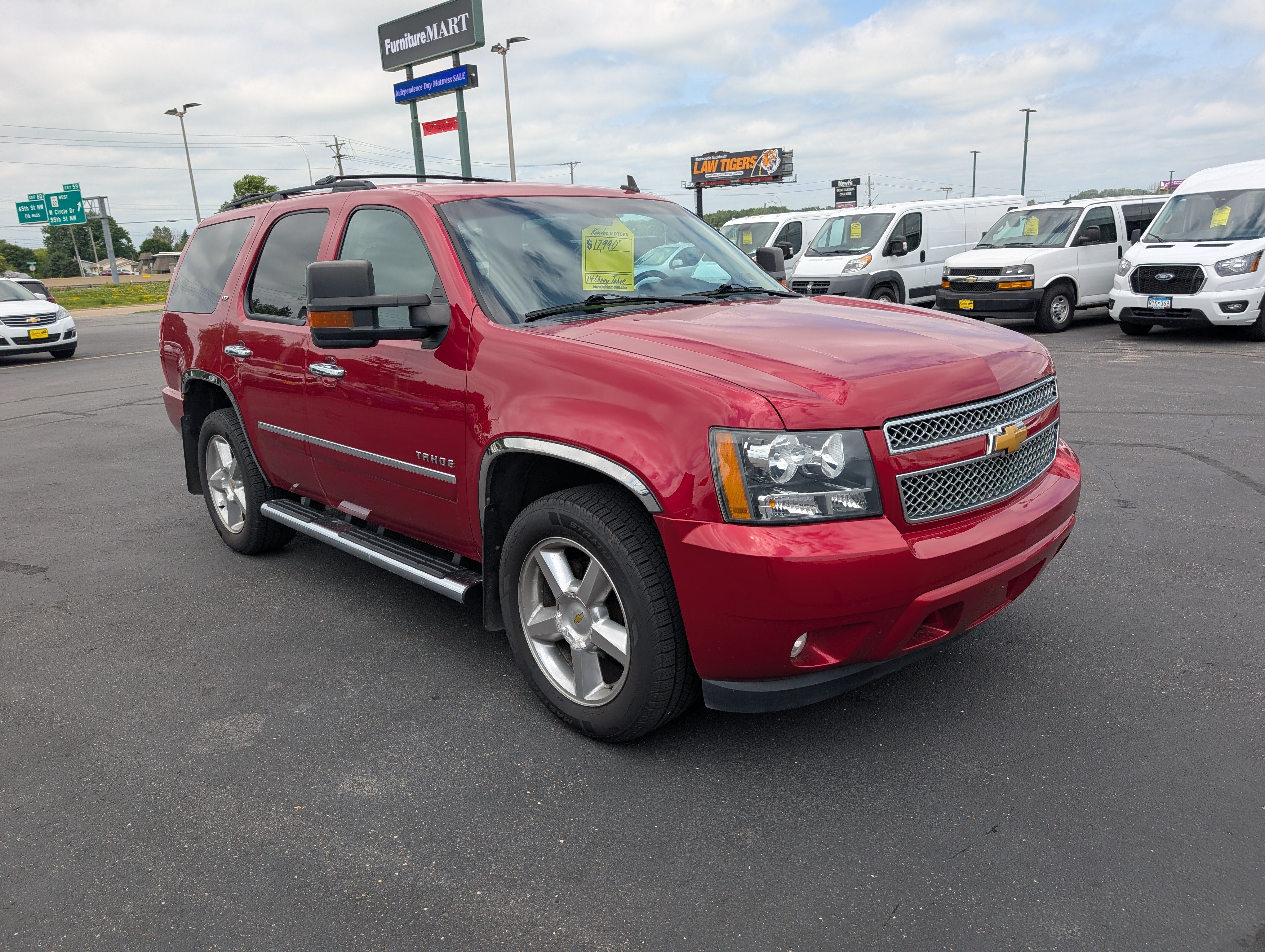 Used 2014 Chevrolet Tahoe LTZ AWD/4WD image 2