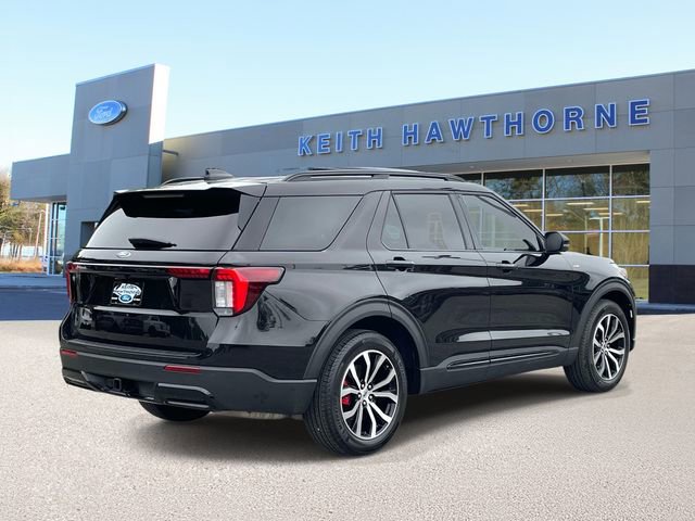 Certified 2025 Ford Explorer ST-Line w/ Premium Package RWD image 6