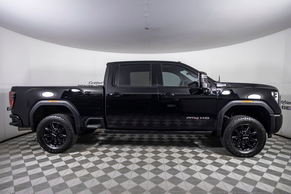 Used 2024 GMC Sierra 2500 AT4 w/ AT4 Premium Plus Package AWD/4WD image 15