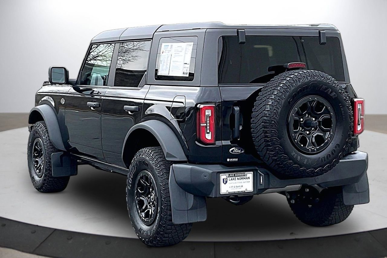 Used 2023 Ford Bronco Wildtrak image 7