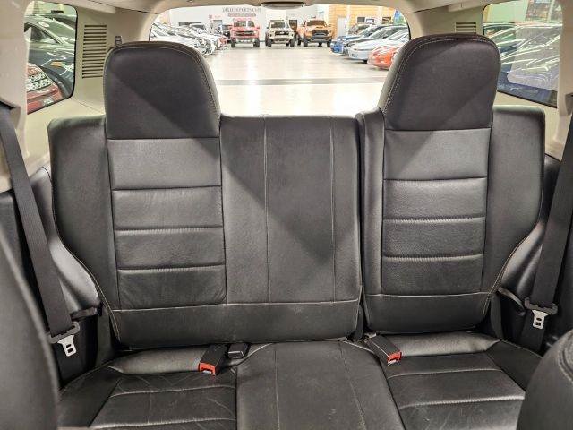 Used 2015 Jeep Patriot High Altitude AWD/4WD image 31