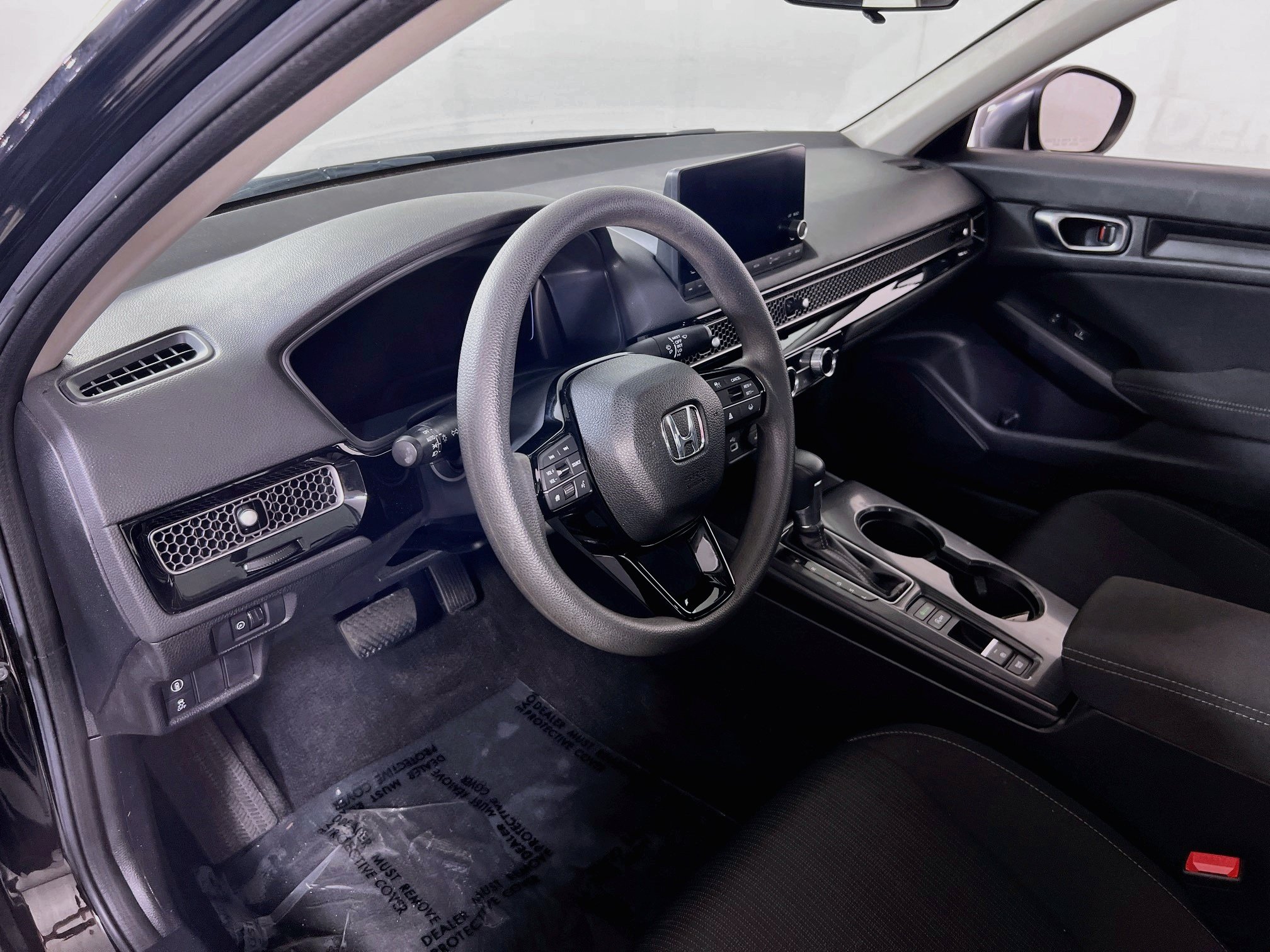 Used 2023 Honda Civic LX image 9