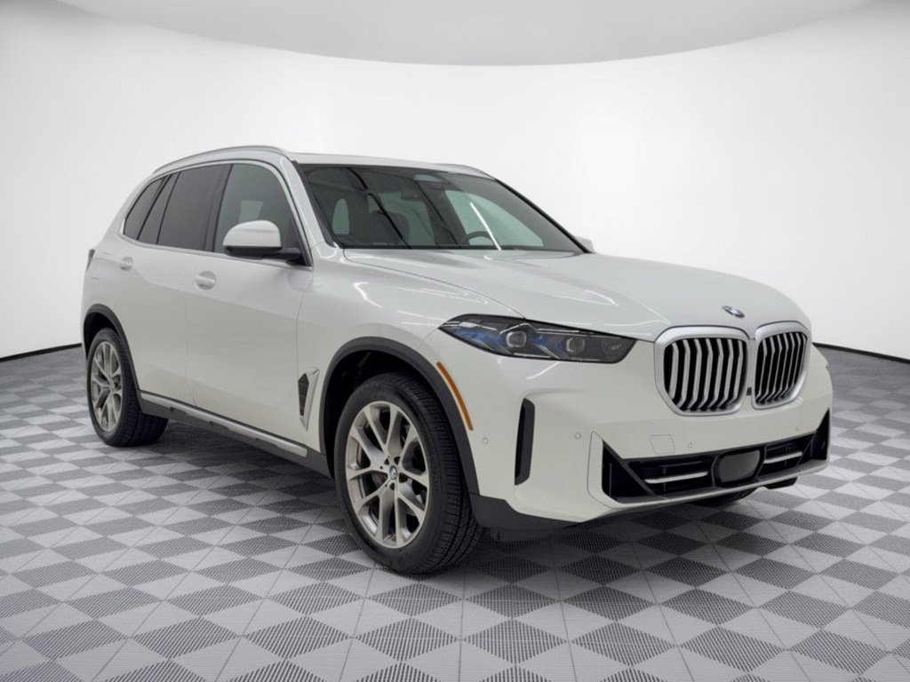 Used 2024 BMW X5 xDrive40i w/ Premium Package AWD/4WD image 7