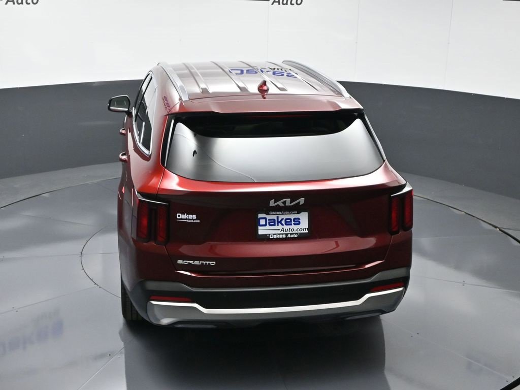 Certified 2025 Kia Sorento EX image 54
