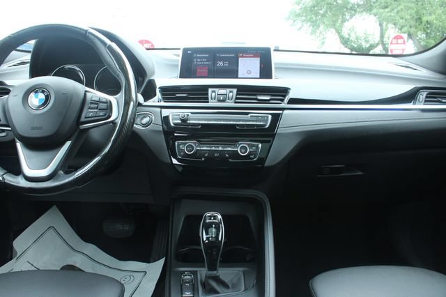 Used 2022 BMW X2 xDrive28i w/ Convenience Package AWD/4WD image 17
