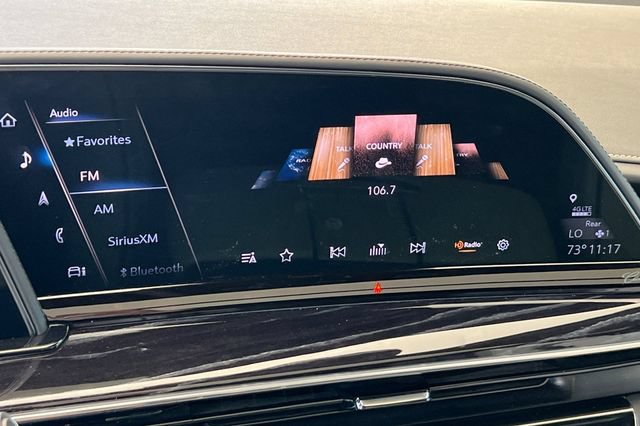 Used 2021 Cadillac Escalade ESV Sport w/ Driver Assist Tech Package AWD/4WD image 27