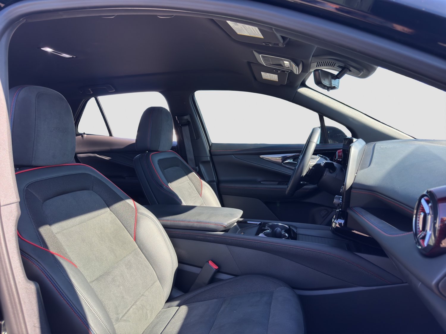 Certified 2024 Chevrolet Blazer EV RS AWD/4WD image 17
