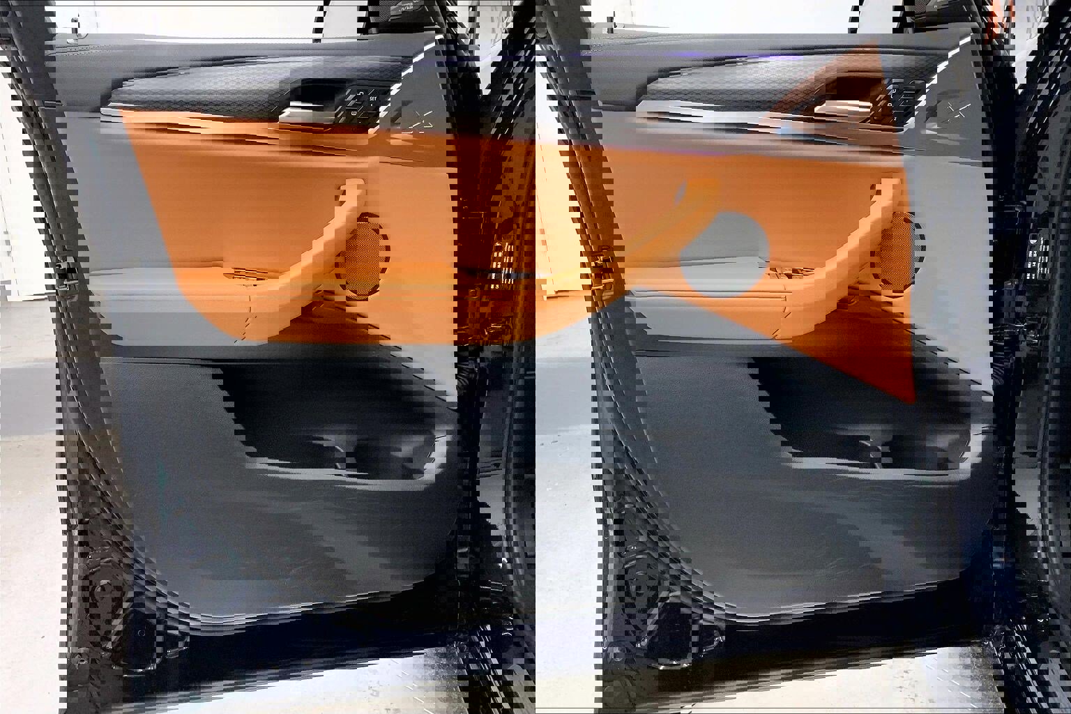 Certified 2023 BMW X3 M40i w/ Parking Assistance Package image 24