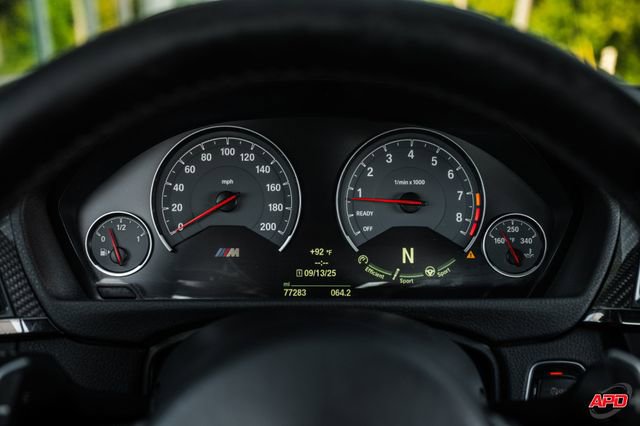 Used 2015 BMW M4 Coupe image 9