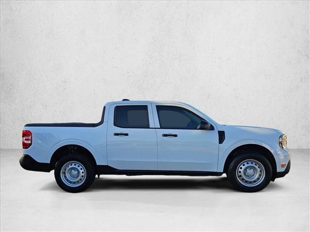 Used 2025 Ford Maverick XL w/ Equipment Group 102A AWD/4WD image 4