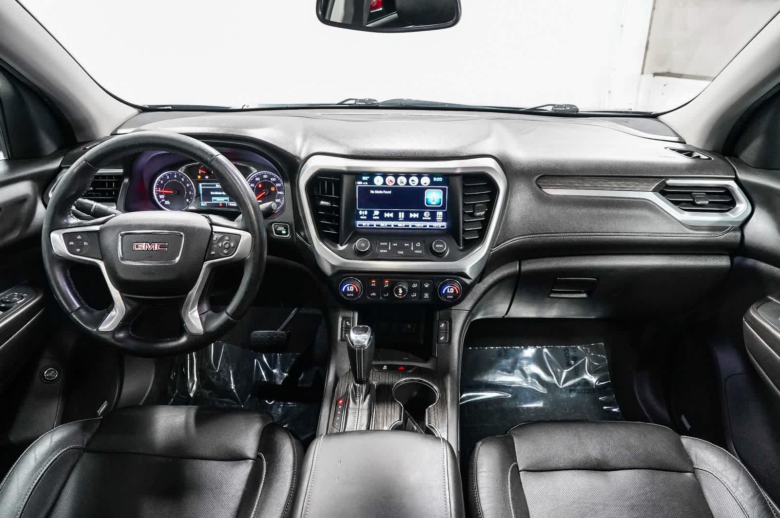 Used 2017 GMC Acadia SLT FWD image 12
