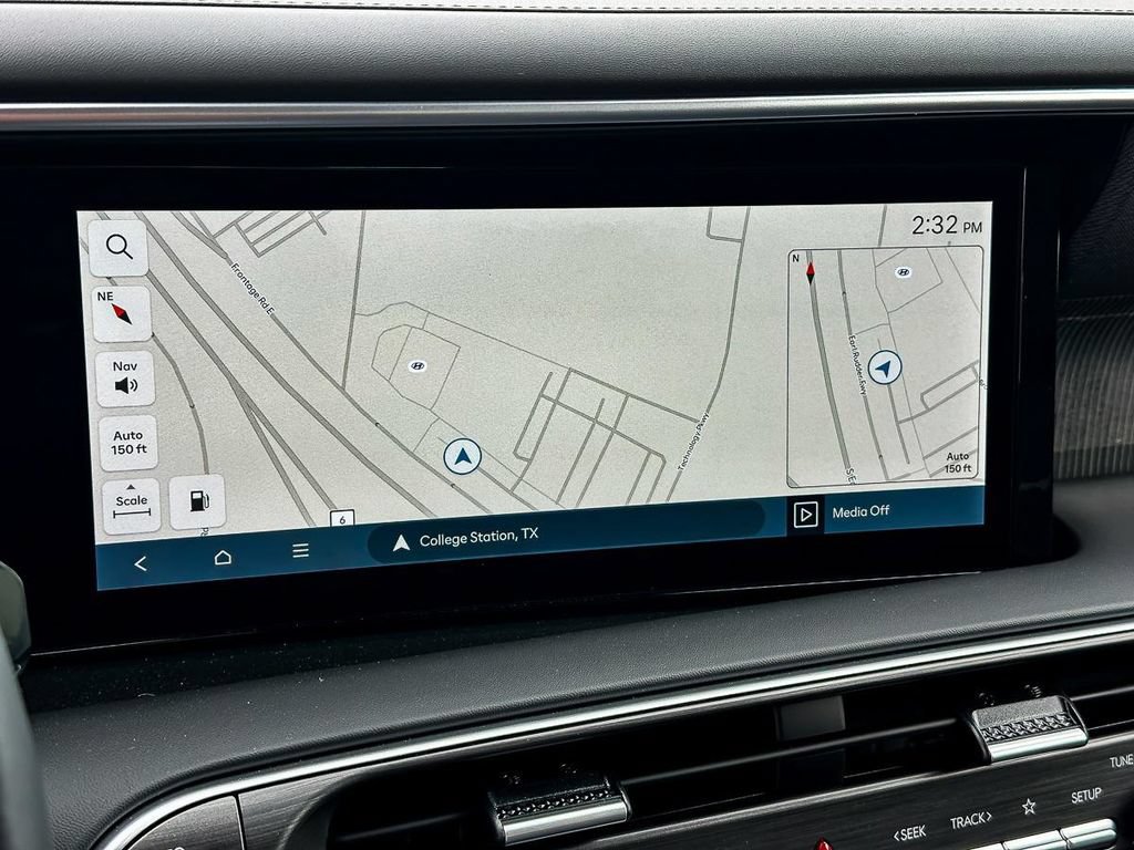 New 2026 Hyundai Palisade Calligraphy FWD image 13