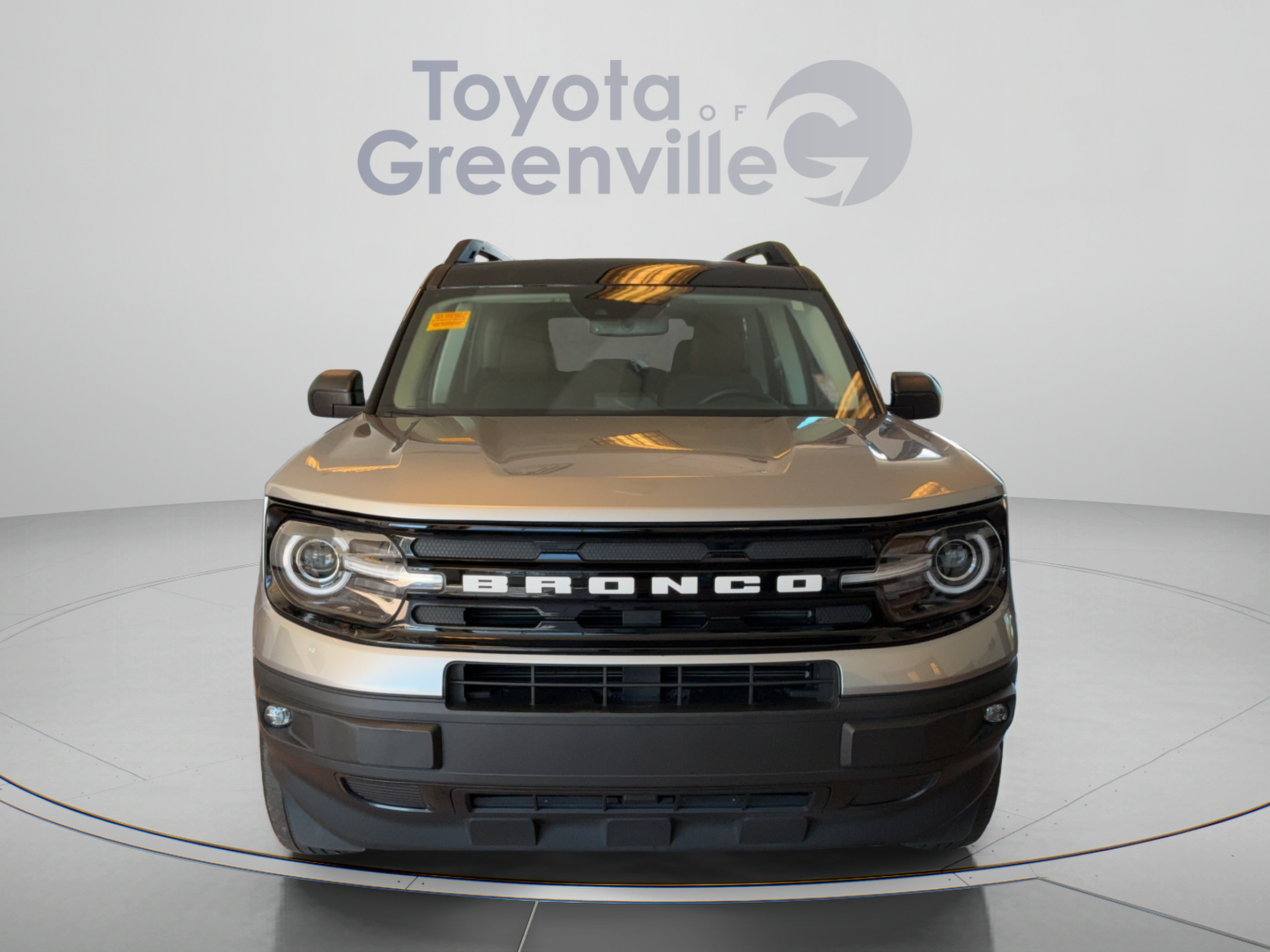 Used 2023 Ford Bronco Sport Outer Banks w/ Tech Package AWD/4WD image 9