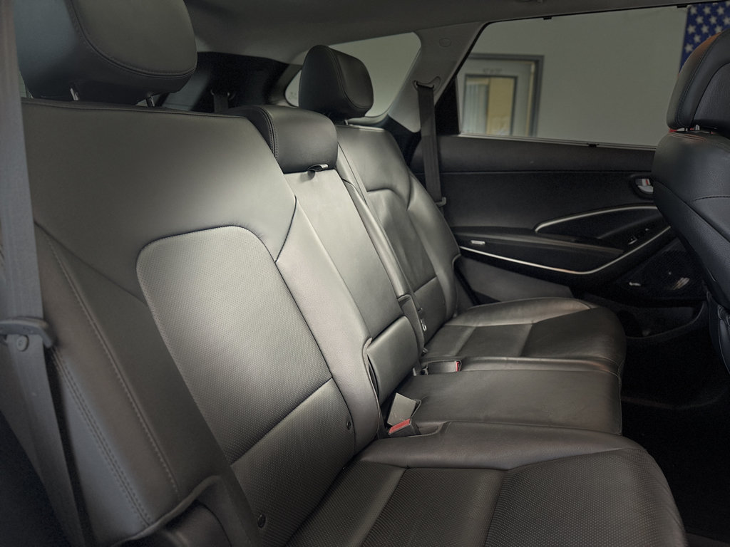 Used 2018 Hyundai Santa Fe AWD w/ SE Ultimate Tech Package 03 image 32