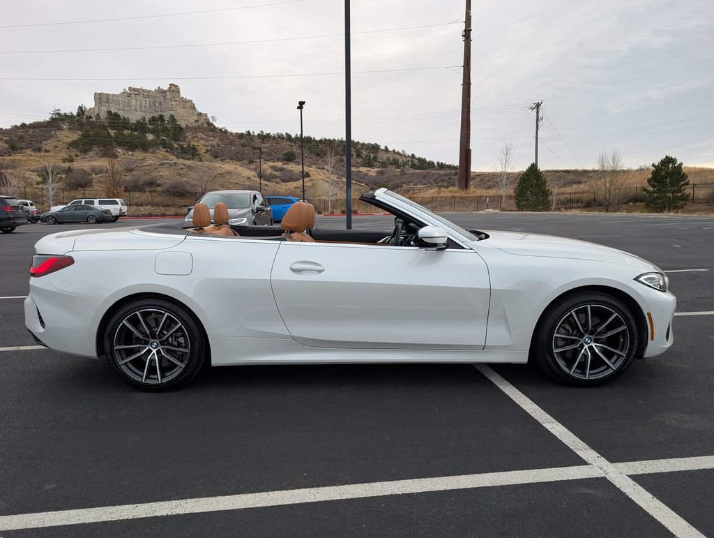 Used 2023 BMW 430i xDrive Convertible w/ Convenience Package image 11