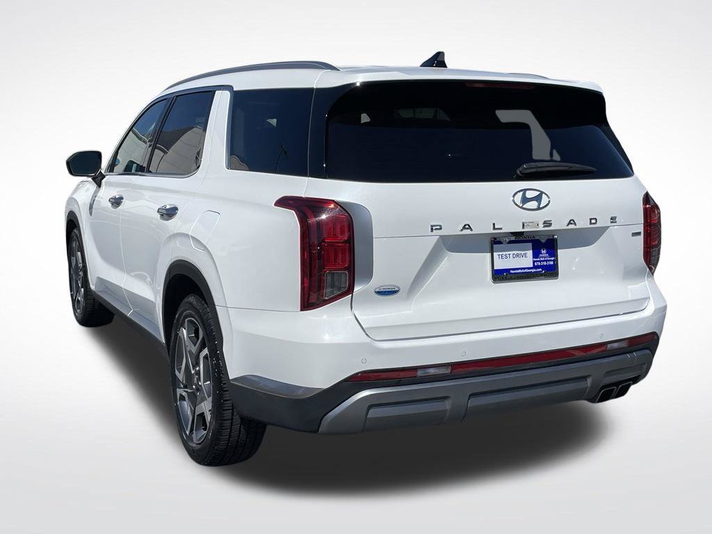 Used 2024 Hyundai Palisade SEL w/ Premium Package AWD/4WD image 4