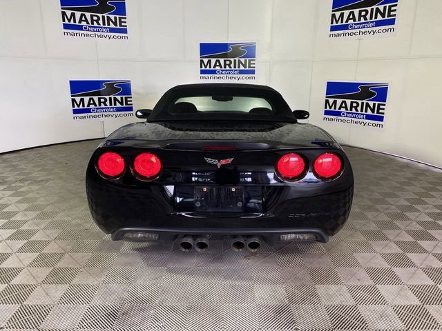 Used 2011 Chevrolet Corvette Grand Sport w/ Preferred Equipment Group RWD image 17