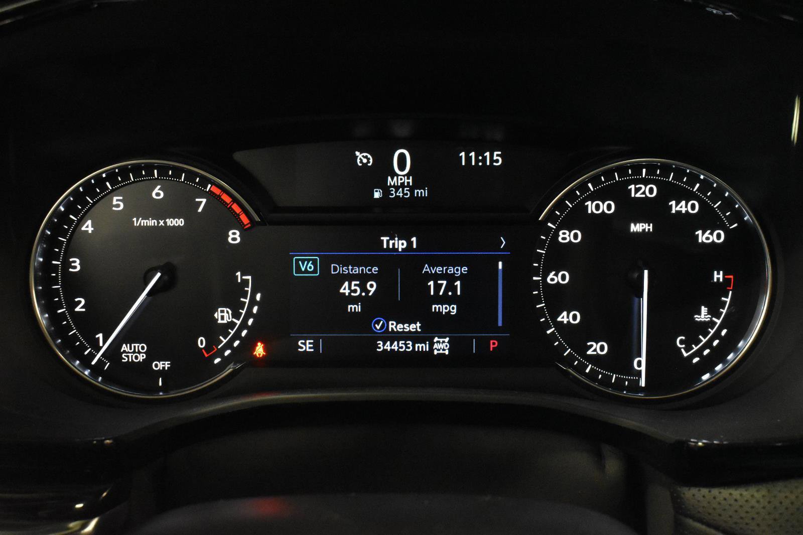 Used 2021 Cadillac XT5 Premium Luxury w/ LPO, Floor Liner Package image 23