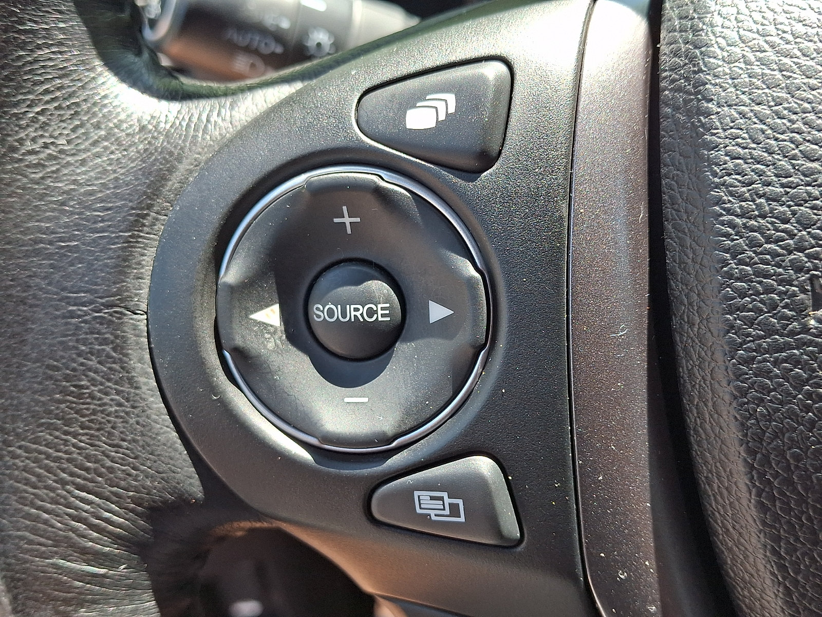 Used 2016 Honda Pilot EX-L image 23
