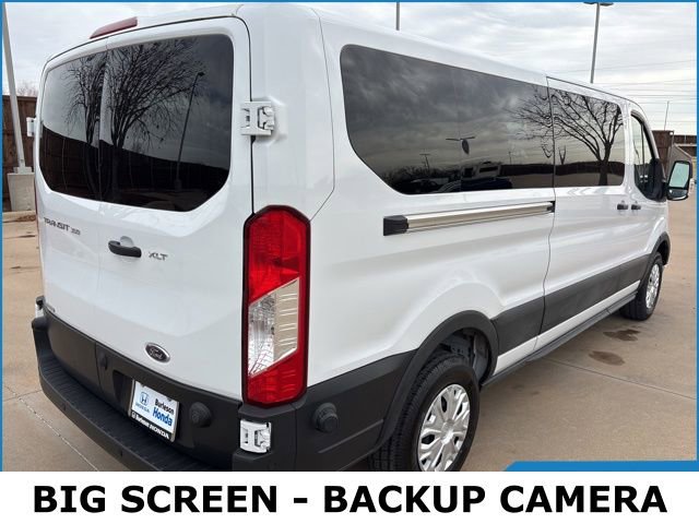 Used 2024 Ford Transit 350 XLT image 3
