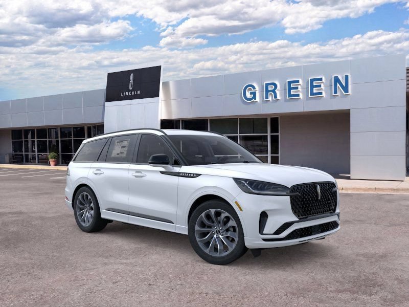 New 2026 Lincoln Aviator 2WD w/ Jet Appearance Package image 8