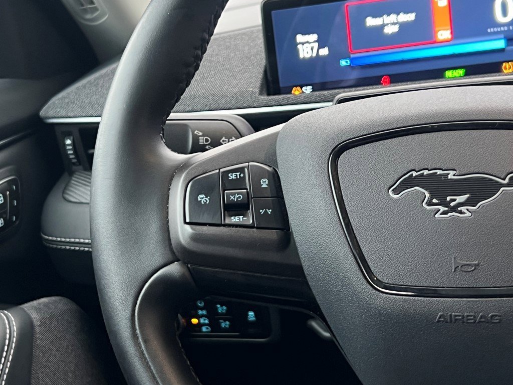 Used 2023 Ford Mustang Mach-E Premium image 24