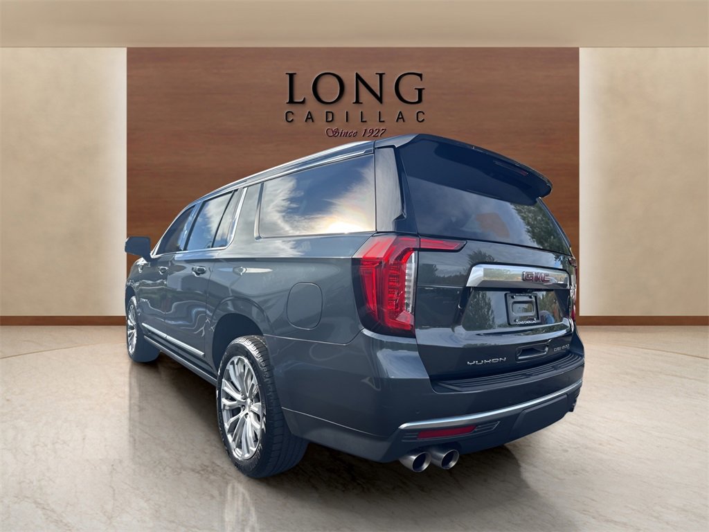 Used 2021 GMC Yukon XL Denali w/ Denali Premium Package image 7