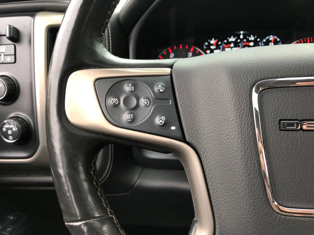 Used 2016 GMC Sierra 2500 Denali w/ Driver Alert Package image 23