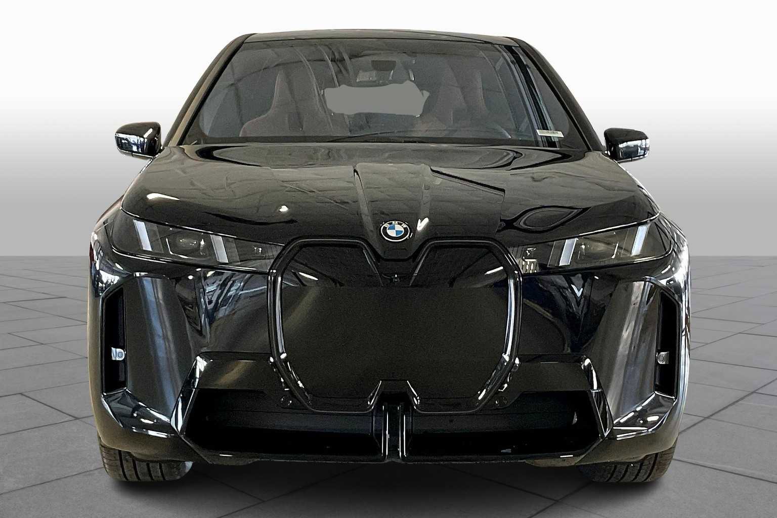 New 2026 BMW iX xDrive60 w/ M Sport Package image 3