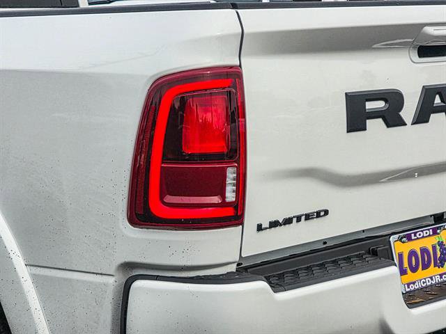 New 2026 RAM 3500 Limited image 10