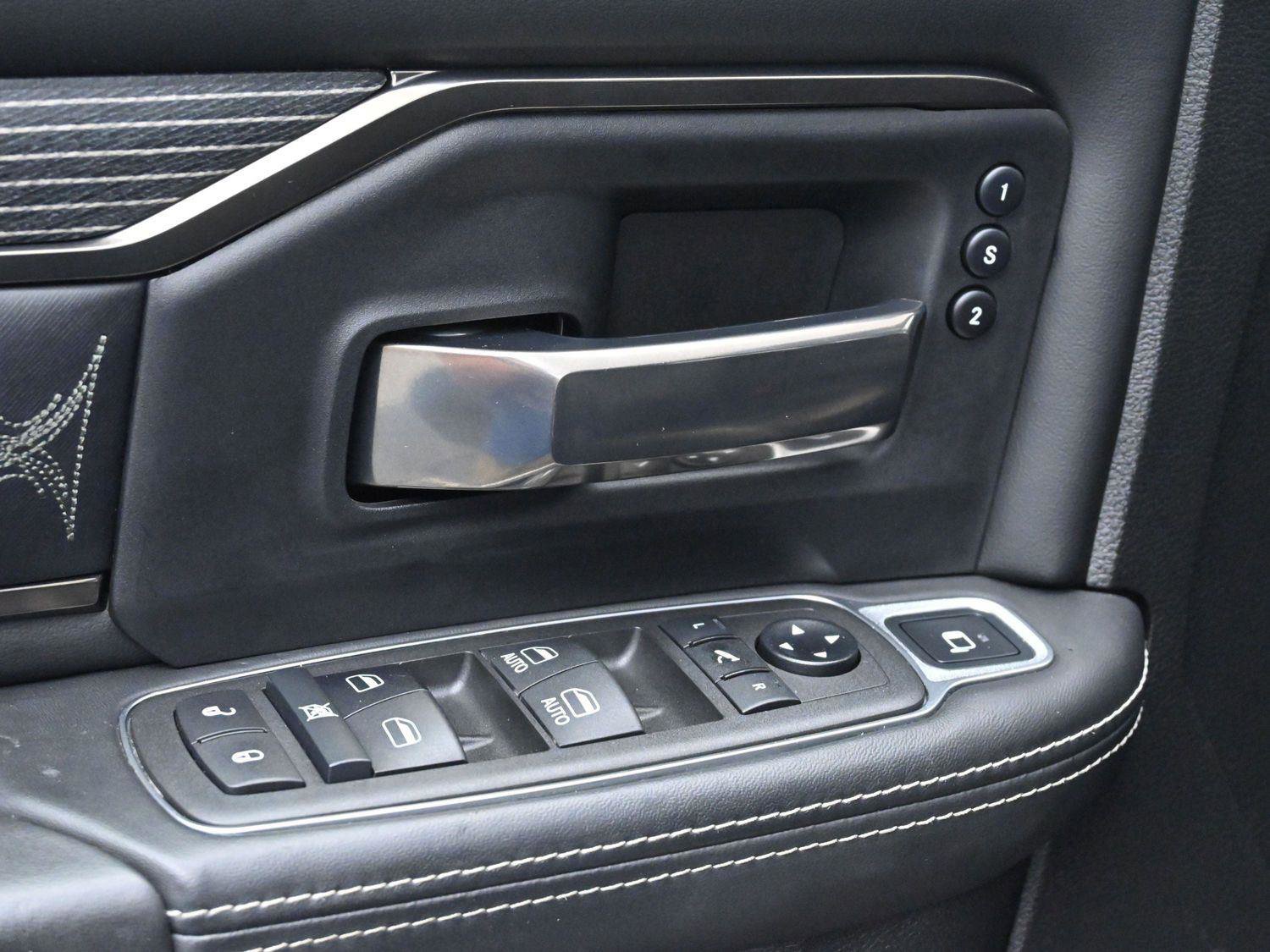 Used 2021 RAM 3500 Limited image 13