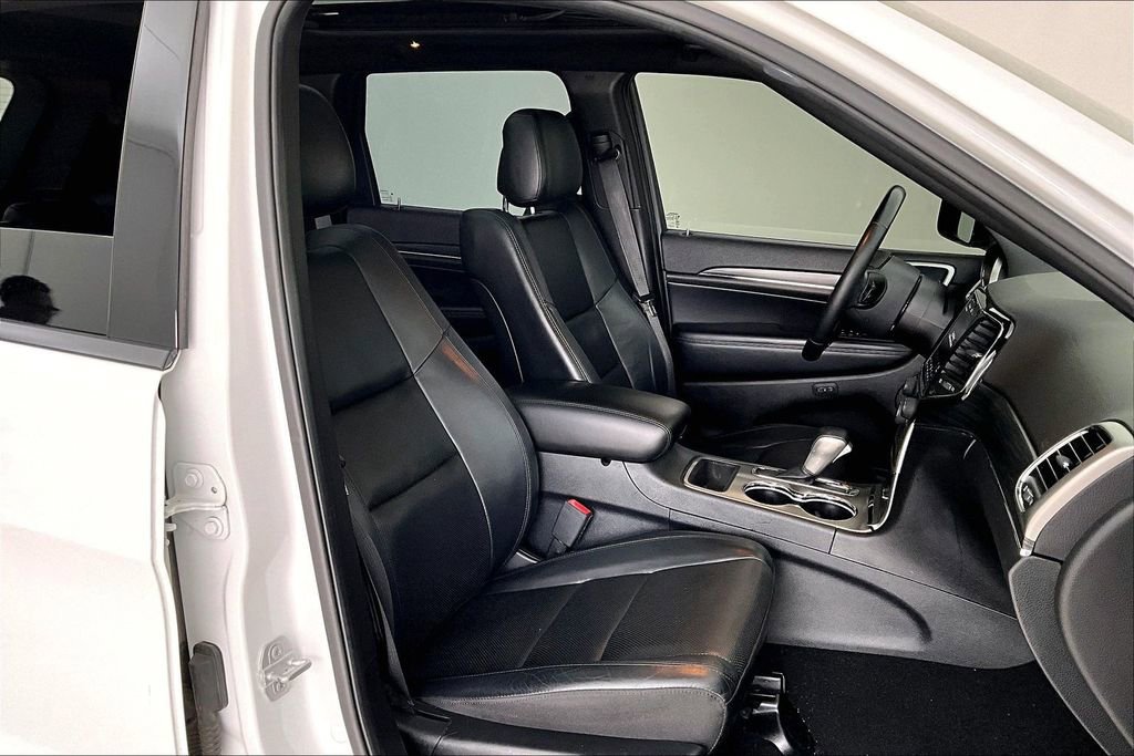 Used 2019 Jeep Grand Cherokee Limited w/ Luxury Group II image 10