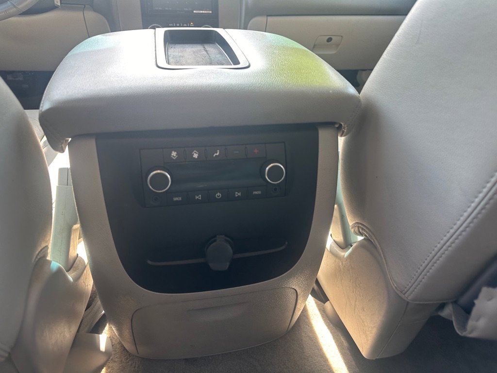 Used 2014 GMC Yukon XL SLT image 20