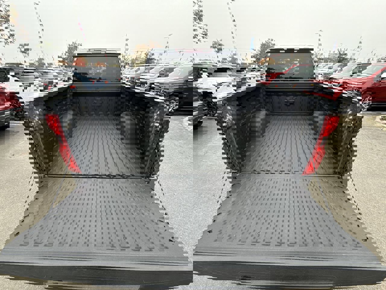 Used 2022 Chevrolet Silverado 1500 RST image 23